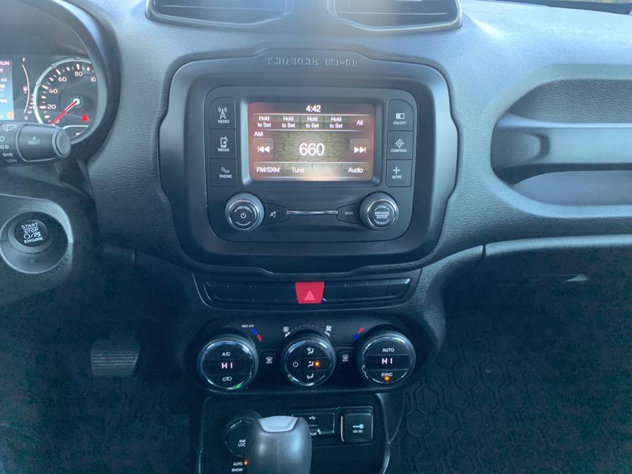 Used Jeep Renegade 4WD 4dr Latitude 2015 | Dealertown Auto Wholesalers. Milford, Connecticut Used Jeep Renegade 4WD 4dr Latitude 2015 | Dealertown Auto Wholesalers. Milford, Connecticut