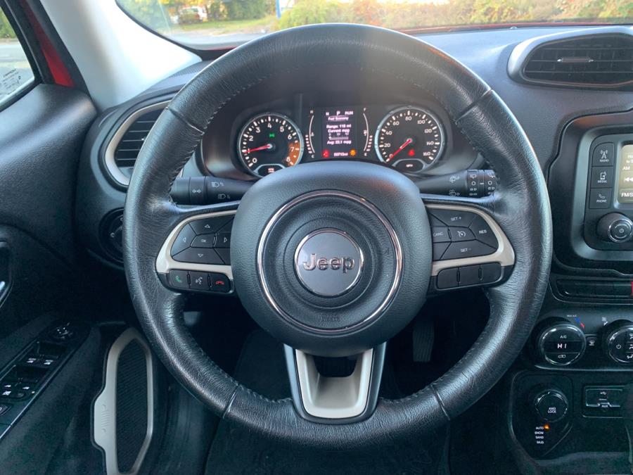 Used Jeep Renegade 4WD 4dr Latitude 2015 | Dealertown Auto Wholesalers. Milford, Connecticut Used Jeep Renegade 4WD 4dr Latitude 2015 | Dealertown Auto Wholesalers. Milford, Connecticut