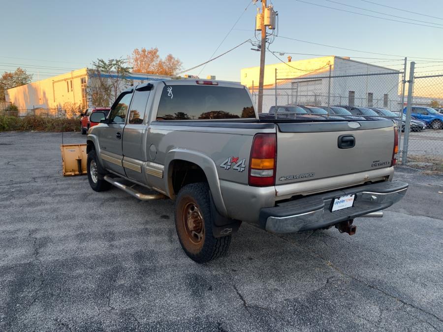 2002 Chevrolet Silverado 2500HD Ext Cab 157.5" WB 4WD LT, available for sale in Milford, Connecticut | Dealertown Auto Wholesalers. Milford, Connecticut 2002 Chevrolet Silverado 2500HD Ext Cab 157.5" WB 4WD LT, available for sale in Milford, Connecticut | Dealertown Auto Wholesalers. Milford, Connecticut