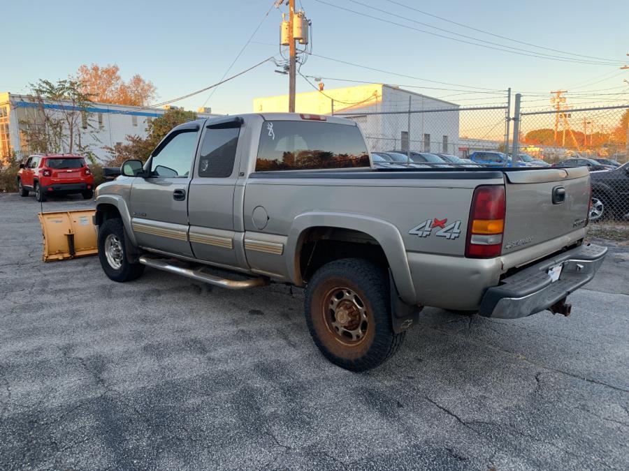 2002 Chevrolet Silverado 2500HD Ext Cab 157.5" WB 4WD LT, available for sale in Milford, Connecticut | Dealertown Auto Wholesalers. Milford, Connecticut 2002 Chevrolet Silverado 2500HD Ext Cab 157.5" WB 4WD LT, available for sale in Milford, Connecticut | Dealertown Auto Wholesalers. Milford, Connecticut