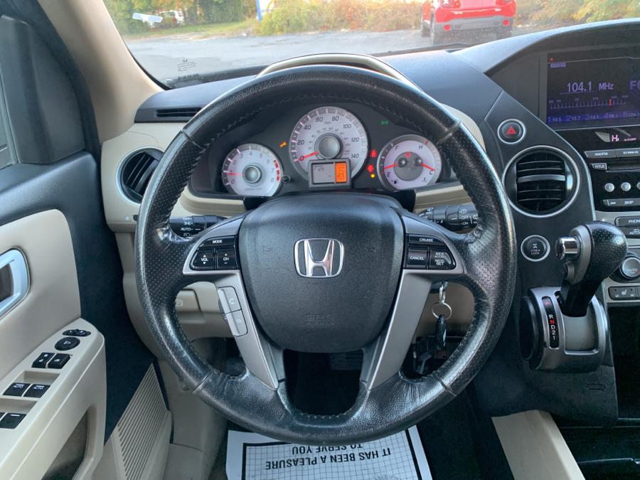 Used Honda Pilot 4WD 4dr EX-L 2015 | Dealertown Auto Wholesalers. Milford, Connecticut Used Honda Pilot 4WD 4dr EX-L 2015 | Dealertown Auto Wholesalers. Milford, Connecticut