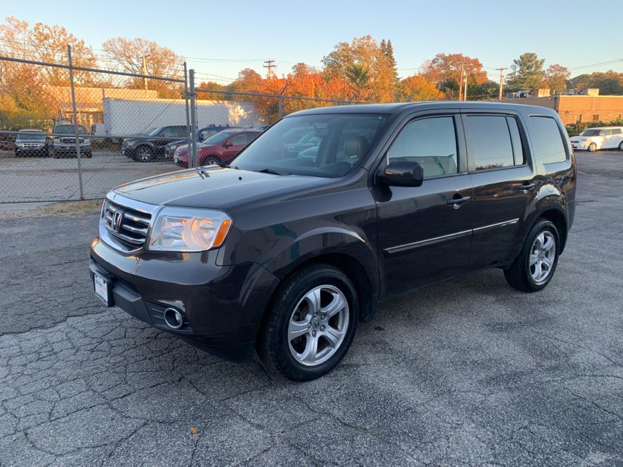 Used Honda Pilot 4WD 4dr EX-L 2015 | Dealertown Auto Wholesalers. Milford, Connecticut Used Honda Pilot 4WD 4dr EX-L 2015 | Dealertown Auto Wholesalers. Milford, Connecticut