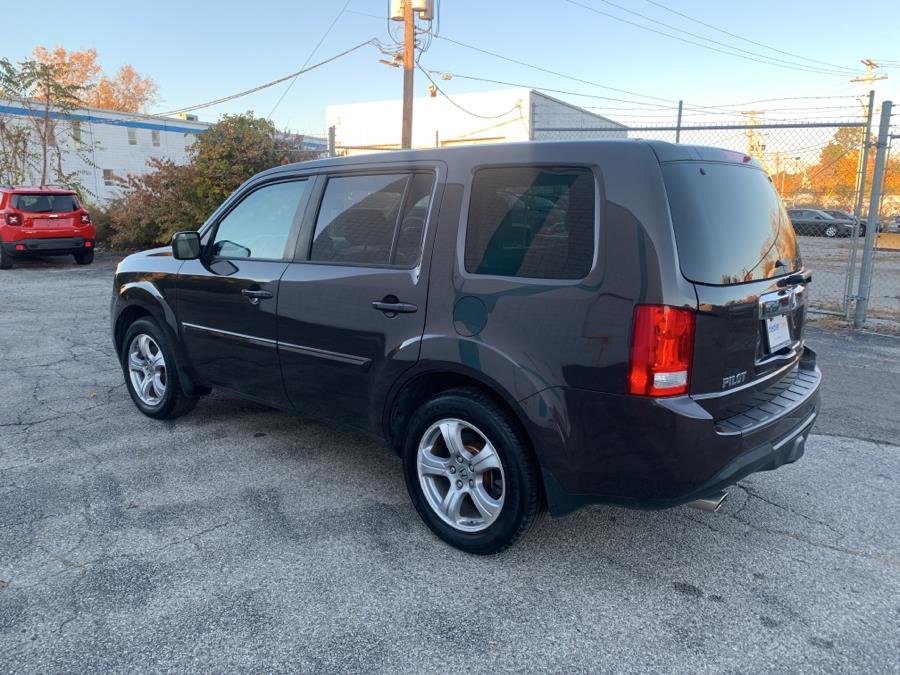 Used Honda Pilot 4WD 4dr EX-L 2015 | Dealertown Auto Wholesalers. Milford, Connecticut Used Honda Pilot 4WD 4dr EX-L 2015 | Dealertown Auto Wholesalers. Milford, Connecticut