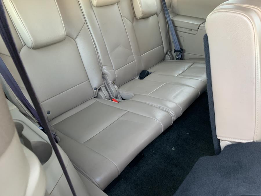 Used Honda Pilot 4WD 4dr EX-L 2015 | Dealertown Auto Wholesalers. Milford, Connecticut Used Honda Pilot 4WD 4dr EX-L 2015 | Dealertown Auto Wholesalers. Milford, Connecticut