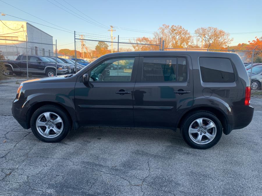 Used Honda Pilot 4WD 4dr EX-L 2015 | Dealertown Auto Wholesalers. Milford, Connecticut Used Honda Pilot 4WD 4dr EX-L 2015 | Dealertown Auto Wholesalers. Milford, Connecticut