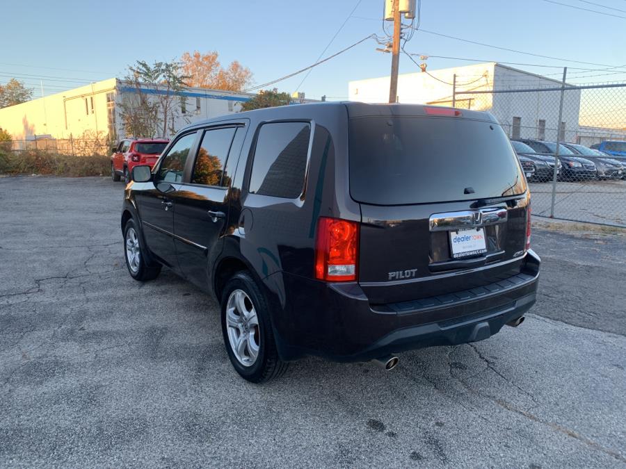 Used Honda Pilot 4WD 4dr EX-L 2015 | Dealertown Auto Wholesalers. Milford, Connecticut Used Honda Pilot 4WD 4dr EX-L 2015 | Dealertown Auto Wholesalers. Milford, Connecticut