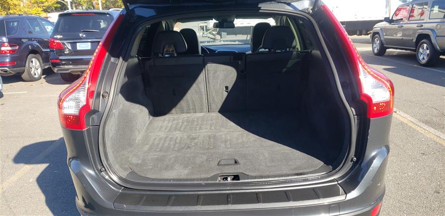 2012 Volvo XC60 AWD 4dr 3.2L Premier PZEV, available for sale in Little Ferry, New Jersey | Victoria Preowned Autos Inc. Little Ferry, New Jersey 2012 Volvo XC60 AWD 4dr 3.2L Premier PZEV, available for sale in Little Ferry, New Jersey | Victoria Preowned Autos Inc. Little Ferry, New Jersey