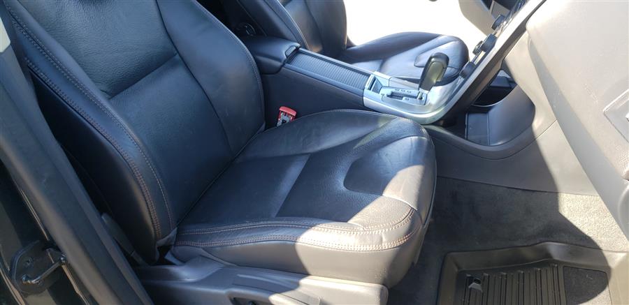 2012 Volvo XC60 AWD 4dr 3.2L Premier PZEV, available for sale in Little Ferry, New Jersey | Victoria Preowned Autos Inc. Little Ferry, New Jersey 2012 Volvo XC60 AWD 4dr 3.2L Premier PZEV, available for sale in Little Ferry, New Jersey | Victoria Preowned Autos Inc. Little Ferry, New Jersey