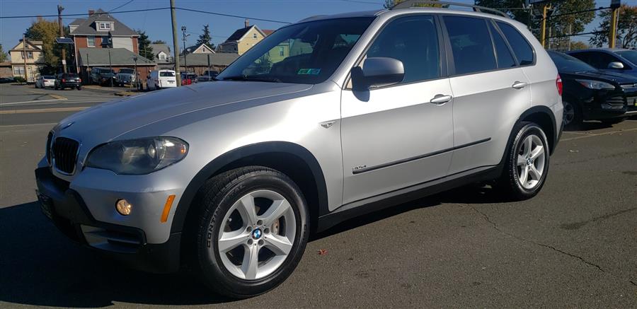 Used BMW X5 AWD 4dr 3.0si 2008 | Victoria Preowned Autos Inc. Little Ferry, New Jersey Used BMW X5 AWD 4dr 3.0si 2008 | Victoria Preowned Autos Inc. Little Ferry, New Jersey