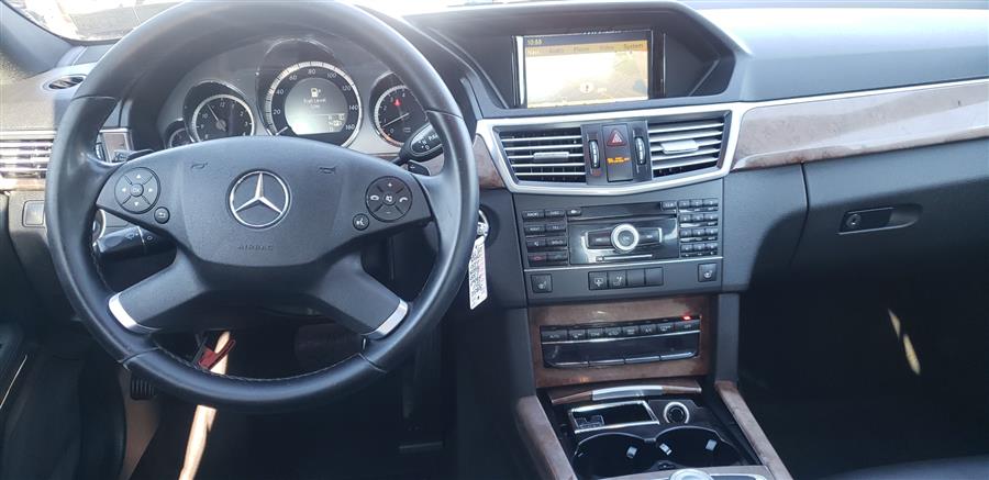 2011 Mercedes-Benz E-Class 4dr Sdn E 350 Luxury 4MATIC, available for sale in Little Ferry, New Jersey | Victoria Preowned Autos Inc. Little Ferry, New Jersey 2011 Mercedes-Benz E-Class 4dr Sdn E 350 Luxury 4MATIC, available for sale in Little Ferry, New Jersey | Victoria Preowned Autos Inc. Little Ferry, New Jersey