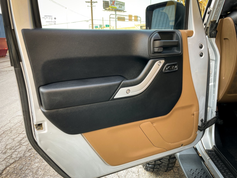 2011 Jeep Wrangler Unlimited 4WD 4dr Rubicon, available for sale in Salt Lake City, Utah | Guchon Imports. Salt Lake City, Utah 2011 Jeep Wrangler Unlimited 4WD 4dr Rubicon, available for sale in Salt Lake City, Utah | Guchon Imports. Salt Lake City, Utah