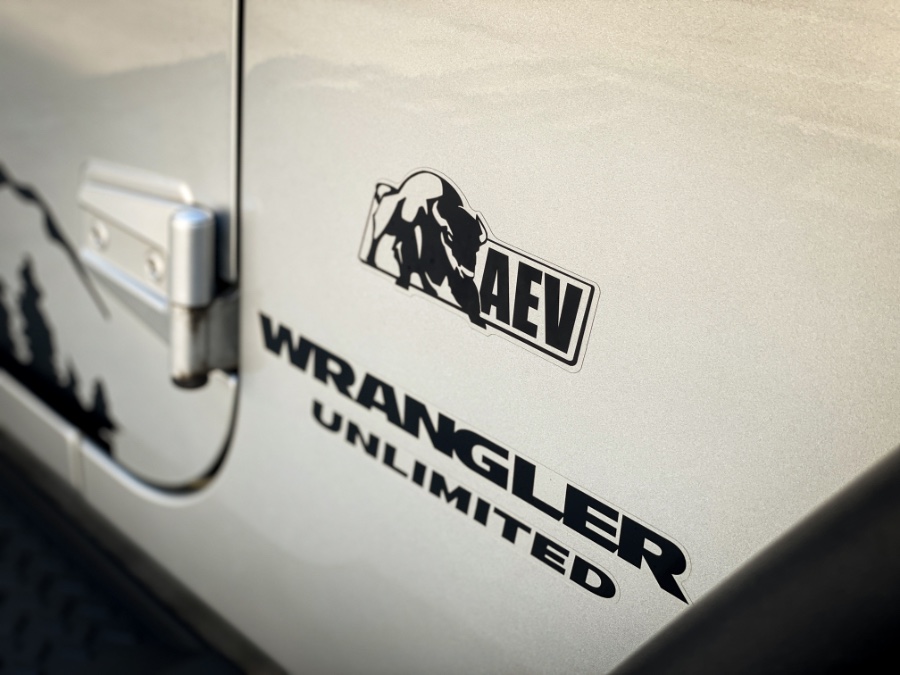 2011 Jeep Wrangler Unlimited 4WD 4dr Rubicon, available for sale in Salt Lake City, Utah | Guchon Imports. Salt Lake City, Utah 2011 Jeep Wrangler Unlimited 4WD 4dr Rubicon, available for sale in Salt Lake City, Utah | Guchon Imports. Salt Lake City, Utah