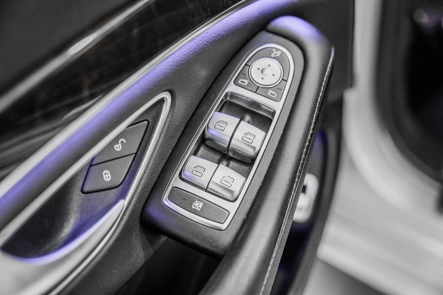 Used Mercedes-Benz S-Class S 560 4MATIC Sedan 2018 | 26 Motors Corp. Bronx, New York Used Mercedes-Benz S-Class S 560 4MATIC Sedan 2018 | 26 Motors Corp. Bronx, New York