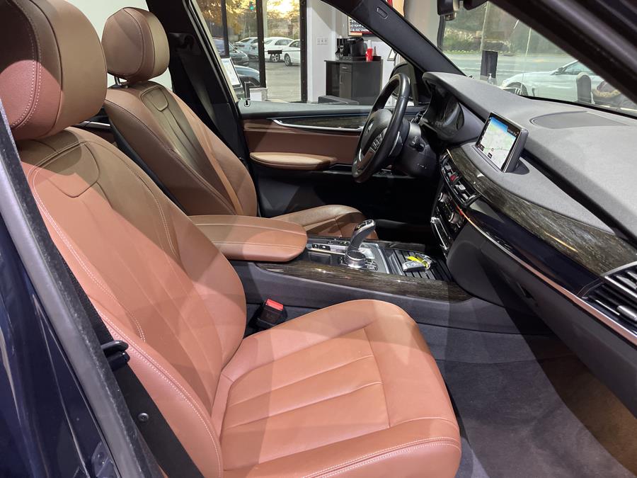 Used BMW X5 xDrive35i Sports Activity Vehicle 2018 | Dream Car Gallery. Woodbury, New York Used BMW X5 xDrive35i Sports Activity Vehicle 2018 | Dream Car Gallery. Woodbury, New York