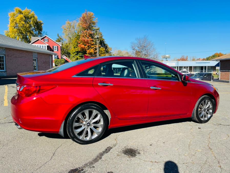 2011 Hyundai Sonata 4dr Sdn 2.4L Auto SE, available for sale in New Britain, Connecticut | Supreme Automotive. New Britain, Connecticut 2011 Hyundai Sonata 4dr Sdn 2.4L Auto SE, available for sale in New Britain, Connecticut | Supreme Automotive. New Britain, Connecticut
