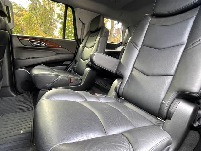 Used Cadillac Escalade Luxury 2019 | Blasius Federal Road. Brookfield, Connecticut Used Cadillac Escalade Luxury 2019 | Blasius Federal Road. Brookfield, Connecticut