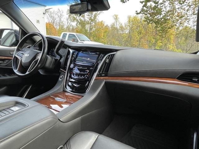 Used Cadillac Escalade Luxury 2019 | Blasius Federal Road. Brookfield, Connecticut Used Cadillac Escalade Luxury 2019 | Blasius Federal Road. Brookfield, Connecticut