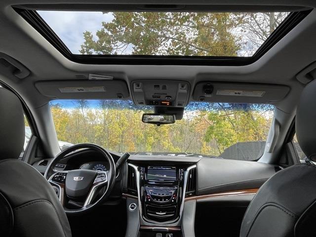 Used Cadillac Escalade Luxury 2019 | Blasius Federal Road. Brookfield, Connecticut Used Cadillac Escalade Luxury 2019 | Blasius Federal Road. Brookfield, Connecticut