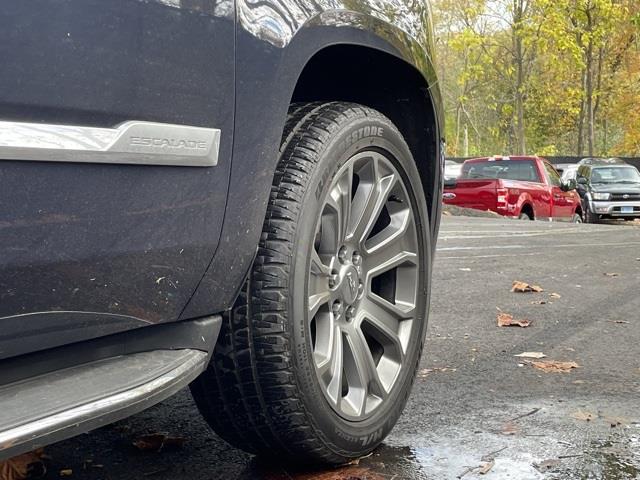 Used Cadillac Escalade Luxury 2019 | Blasius Federal Road. Brookfield, Connecticut Used Cadillac Escalade Luxury 2019 | Blasius Federal Road. Brookfield, Connecticut