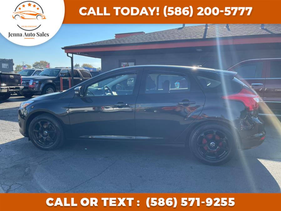 Used Ford Focus 5dr HB SE 2013 | Jenna Auto Sale Inc. Roseville, Michigan Used Ford Focus 5dr HB SE 2013 | Jenna Auto Sale Inc. Roseville, Michigan