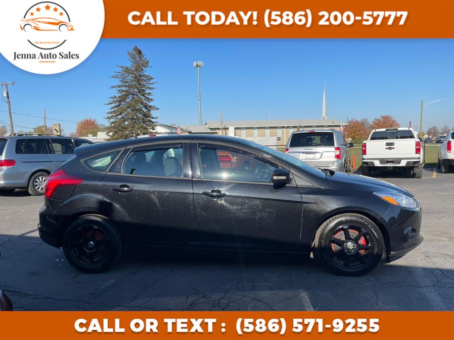 Used Ford Focus 5dr HB SE 2013 | Jenna Auto Sale Inc. Roseville, Michigan Used Ford Focus 5dr HB SE 2013 | Jenna Auto Sale Inc. Roseville, Michigan
