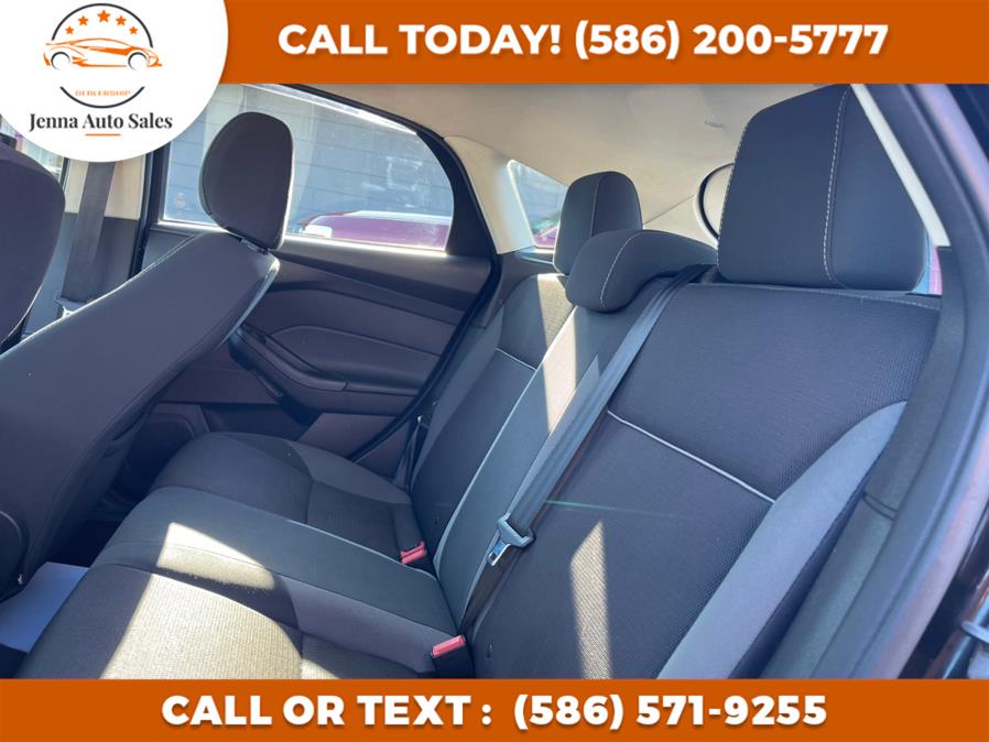 Used Ford Focus 5dr HB SE 2013 | Jenna Auto Sale Inc. Roseville, Michigan Used Ford Focus 5dr HB SE 2013 | Jenna Auto Sale Inc. Roseville, Michigan