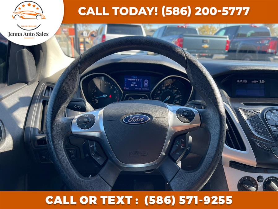 Used Ford Focus 5dr HB SE 2013 | Jenna Auto Sale Inc. Roseville, Michigan Used Ford Focus 5dr HB SE 2013 | Jenna Auto Sale Inc. Roseville, Michigan