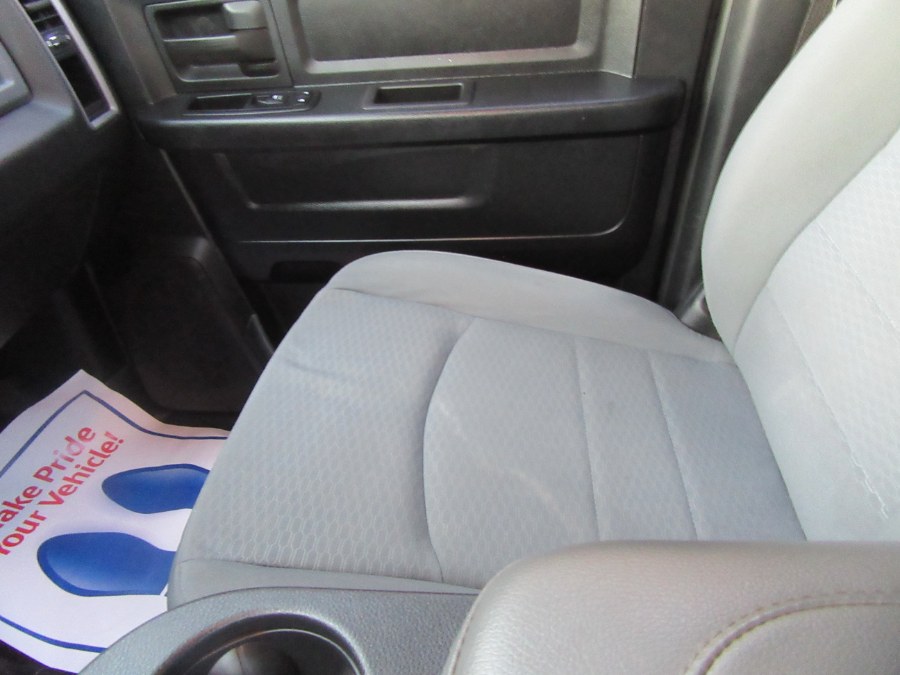 Used Ram 1500 4WD Crew Cab 140.5" Express 2014 | Royalty Auto Sales. Little Ferry, New Jersey Used Ram 1500 4WD Crew Cab 140.5" Express 2014 | Royalty Auto Sales. Little Ferry, New Jersey