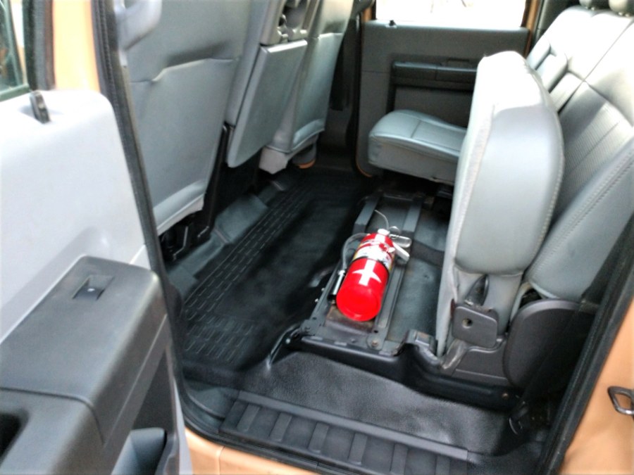 2016 Ford F350 CREW CAB SUPER DUTY Long Bed 2WD Crew Cab 172" XL, available for sale in COPIAGUE, New York | Warwick Auto Sales Inc. COPIAGUE, New York 2016 Ford F350 CREW CAB SUPER DUTY Long Bed 2WD Crew Cab 172" XL, available for sale in COPIAGUE, New York | Warwick Auto Sales Inc. COPIAGUE, New York