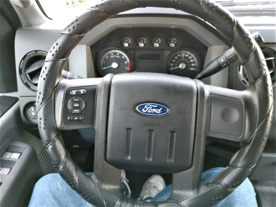 2016 Ford F350 CREW CAB SUPER DUTY Long Bed 2WD Crew Cab 172" XL, available for sale in COPIAGUE, New York | Warwick Auto Sales Inc. COPIAGUE, New York 2016 Ford F350 CREW CAB SUPER DUTY Long Bed 2WD Crew Cab 172" XL, available for sale in COPIAGUE, New York | Warwick Auto Sales Inc. COPIAGUE, New York