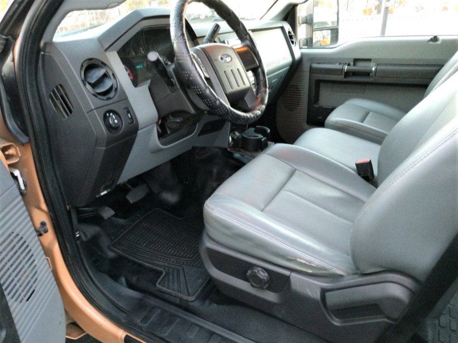 2016 Ford F350 CREW CAB SUPER DUTY Long Bed 2WD Crew Cab 172" XL, available for sale in COPIAGUE, New York | Warwick Auto Sales Inc. COPIAGUE, New York 2016 Ford F350 CREW CAB SUPER DUTY Long Bed 2WD Crew Cab 172" XL, available for sale in COPIAGUE, New York | Warwick Auto Sales Inc. COPIAGUE, New York