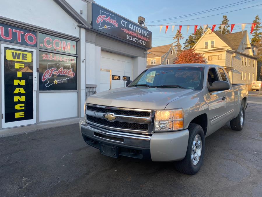 2009 Chevrolet Silverado 1500 4WD Ext Cab 143.5" LT, available for sale in Bridgeport, Connecticut | CT Auto. Bridgeport, Connecticut 2009 Chevrolet Silverado 1500 4WD Ext Cab 143.5" LT, available for sale in Bridgeport, Connecticut | CT Auto. Bridgeport, Connecticut