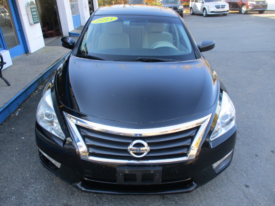 Used Nissan Altima S 2014 | Cos Central Auto. Meriden, Connecticut Used Nissan Altima S 2014 | Cos Central Auto. Meriden, Connecticut