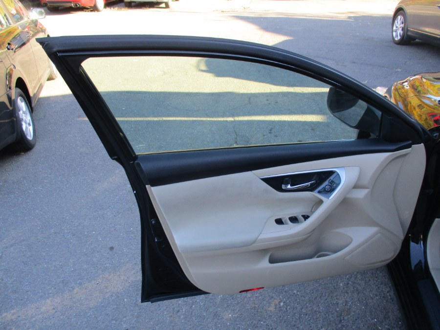 Used Nissan Altima S 2014 | Cos Central Auto. Meriden, Connecticut Used Nissan Altima S 2014 | Cos Central Auto. Meriden, Connecticut