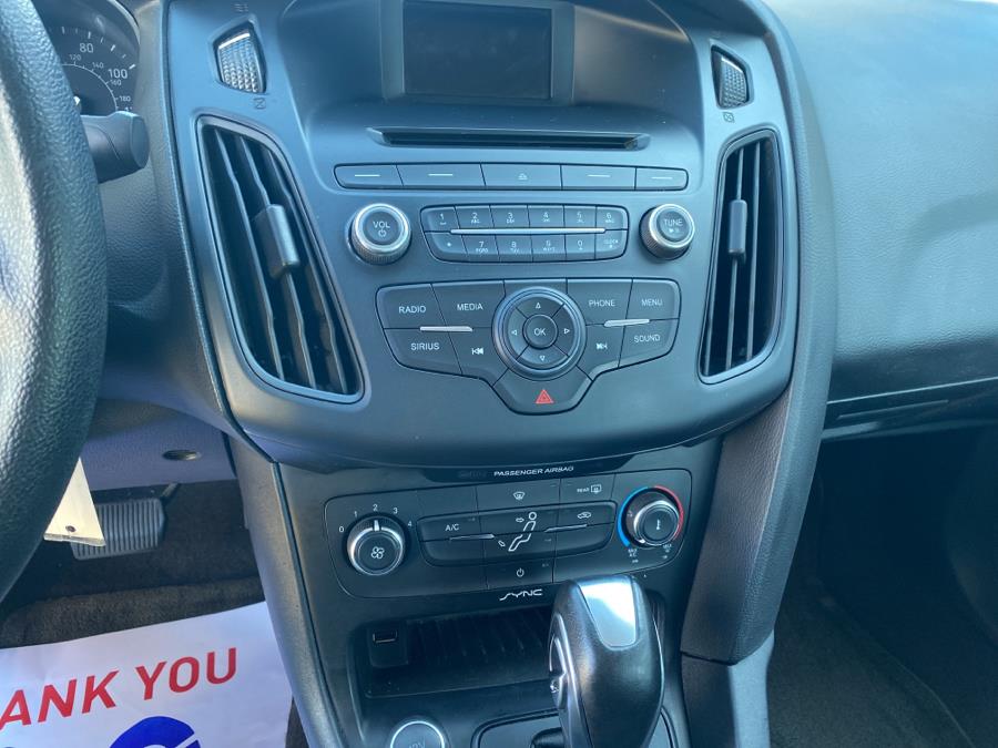 2016 Ford Focus 4dr Sdn SE, available for sale in Stamford, Connecticut | Harbor View Auto Sales LLC. Stamford, Connecticut 2016 Ford Focus 4dr Sdn SE, available for sale in Stamford, Connecticut | Harbor View Auto Sales LLC. Stamford, Connecticut