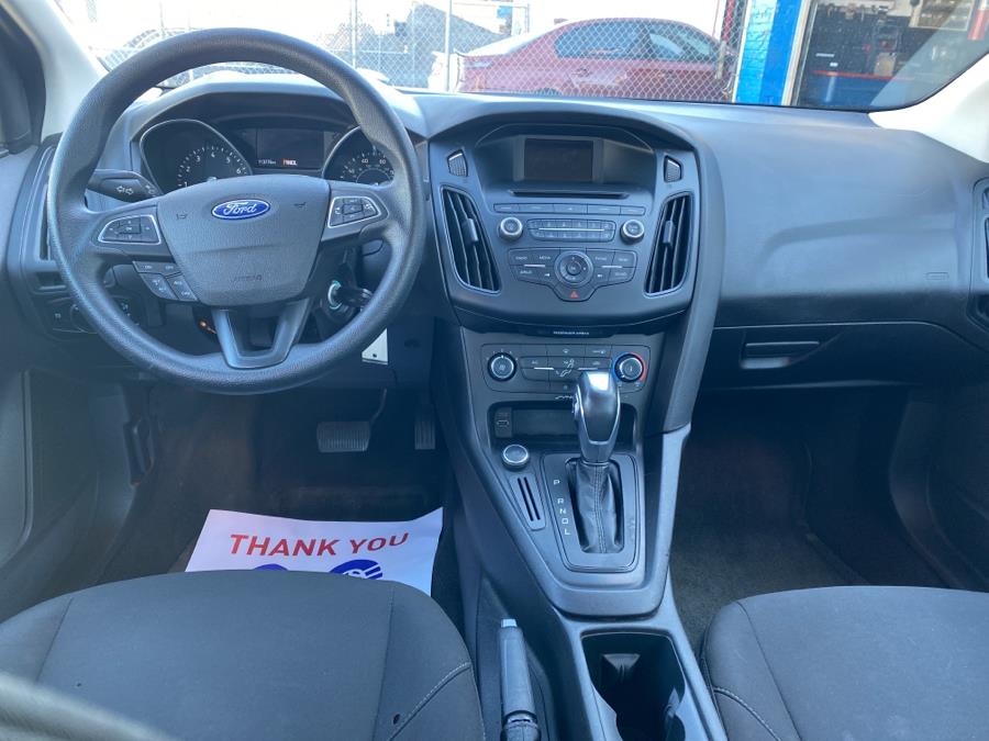2016 Ford Focus 4dr Sdn SE, available for sale in Stamford, Connecticut | Harbor View Auto Sales LLC. Stamford, Connecticut 2016 Ford Focus 4dr Sdn SE, available for sale in Stamford, Connecticut | Harbor View Auto Sales LLC. Stamford, Connecticut