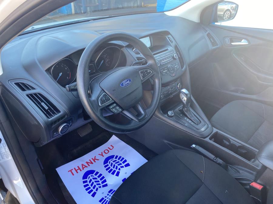 2016 Ford Focus 4dr Sdn SE, available for sale in Stamford, Connecticut | Harbor View Auto Sales LLC. Stamford, Connecticut 2016 Ford Focus 4dr Sdn SE, available for sale in Stamford, Connecticut | Harbor View Auto Sales LLC. Stamford, Connecticut