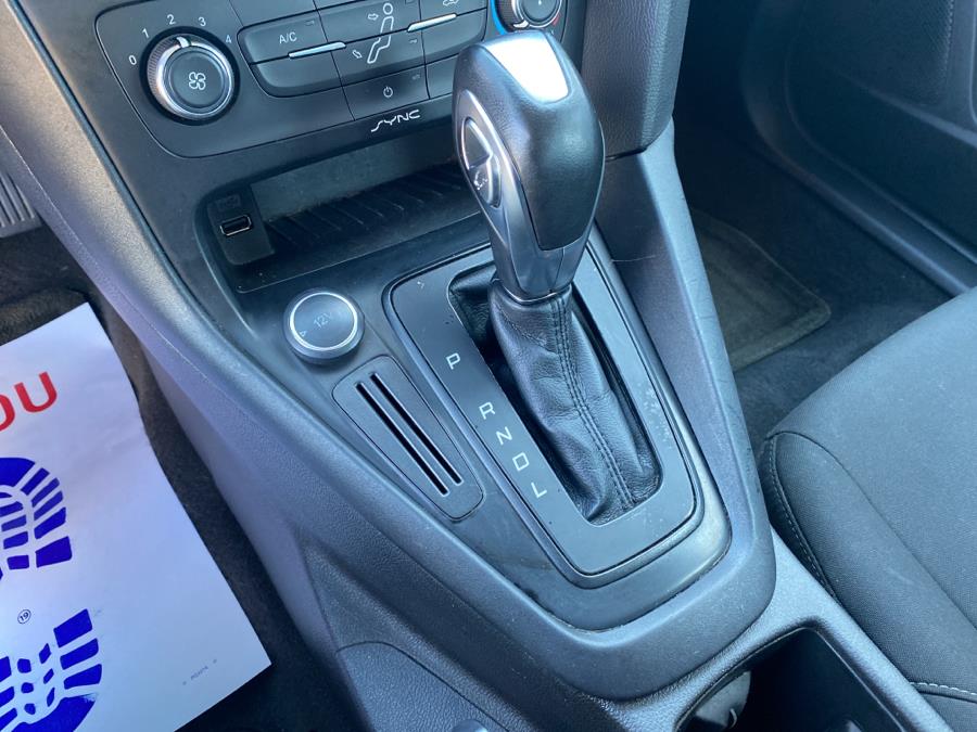2016 Ford Focus 4dr Sdn SE, available for sale in Stamford, Connecticut | Harbor View Auto Sales LLC. Stamford, Connecticut 2016 Ford Focus 4dr Sdn SE, available for sale in Stamford, Connecticut | Harbor View Auto Sales LLC. Stamford, Connecticut