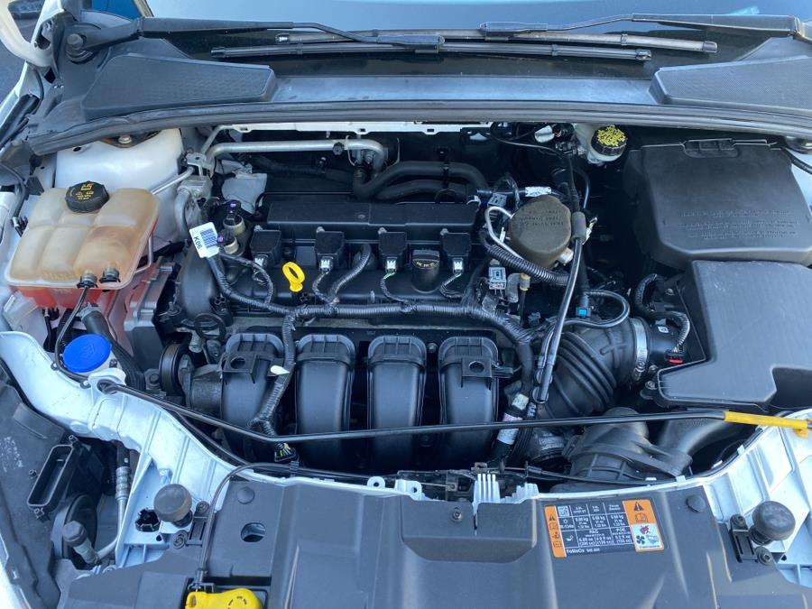 2016 Ford Focus 4dr Sdn SE, available for sale in Stamford, Connecticut | Harbor View Auto Sales LLC. Stamford, Connecticut 2016 Ford Focus 4dr Sdn SE, available for sale in Stamford, Connecticut | Harbor View Auto Sales LLC. Stamford, Connecticut