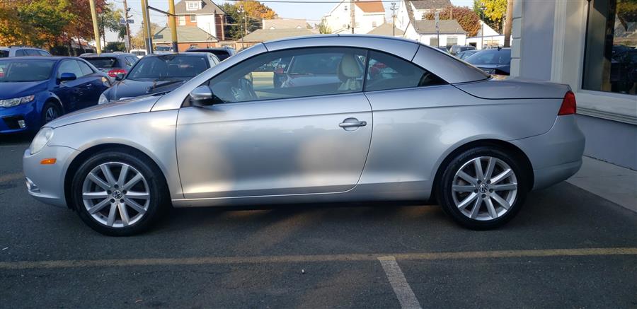 Used Volkswagen Eos 2dr Conv DSG Komfort 2009 | Victoria Preowned Autos Inc. Little Ferry, New Jersey Used Volkswagen Eos 2dr Conv DSG Komfort 2009 | Victoria Preowned Autos Inc. Little Ferry, New Jersey