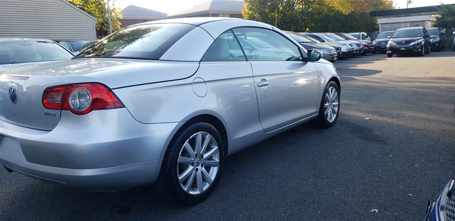 Used Volkswagen Eos 2dr Conv DSG Komfort 2009 | Victoria Preowned Autos Inc. Little Ferry, New Jersey Used Volkswagen Eos 2dr Conv DSG Komfort 2009 | Victoria Preowned Autos Inc. Little Ferry, New Jersey