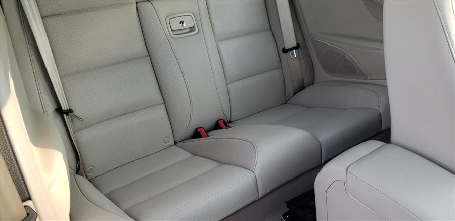 Used Volkswagen Eos 2dr Conv DSG Komfort 2009 | Victoria Preowned Autos Inc. Little Ferry, New Jersey Used Volkswagen Eos 2dr Conv DSG Komfort 2009 | Victoria Preowned Autos Inc. Little Ferry, New Jersey