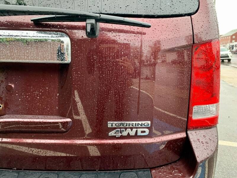 Used Honda Pilot 4WD 4dr Touring w/RES & Navi 2013 | Motorcars of Boston. Newton, Massachusetts Used Honda Pilot 4WD 4dr Touring w/RES & Navi 2013 | Motorcars of Boston. Newton, Massachusetts