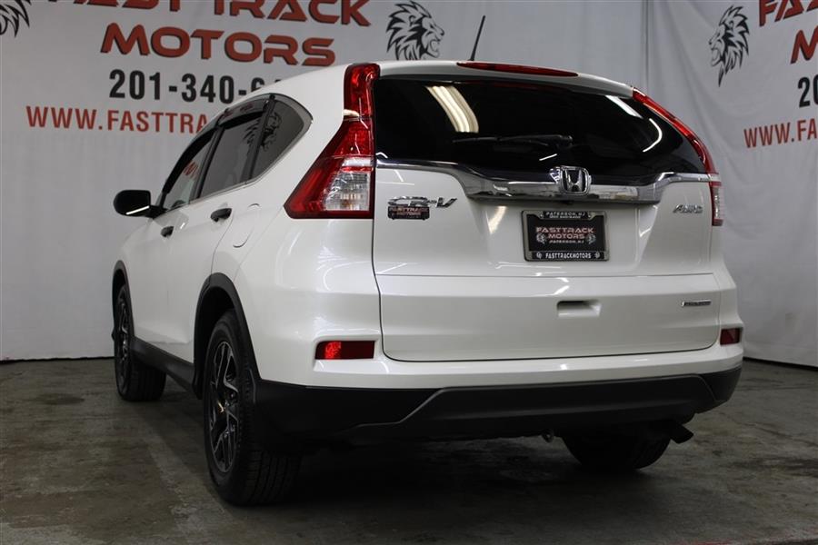 Used Honda Cr-v SE 2016 | Fast Track Motors. Paterson, New Jersey Used Honda Cr-v SE 2016 | Fast Track Motors. Paterson, New Jersey