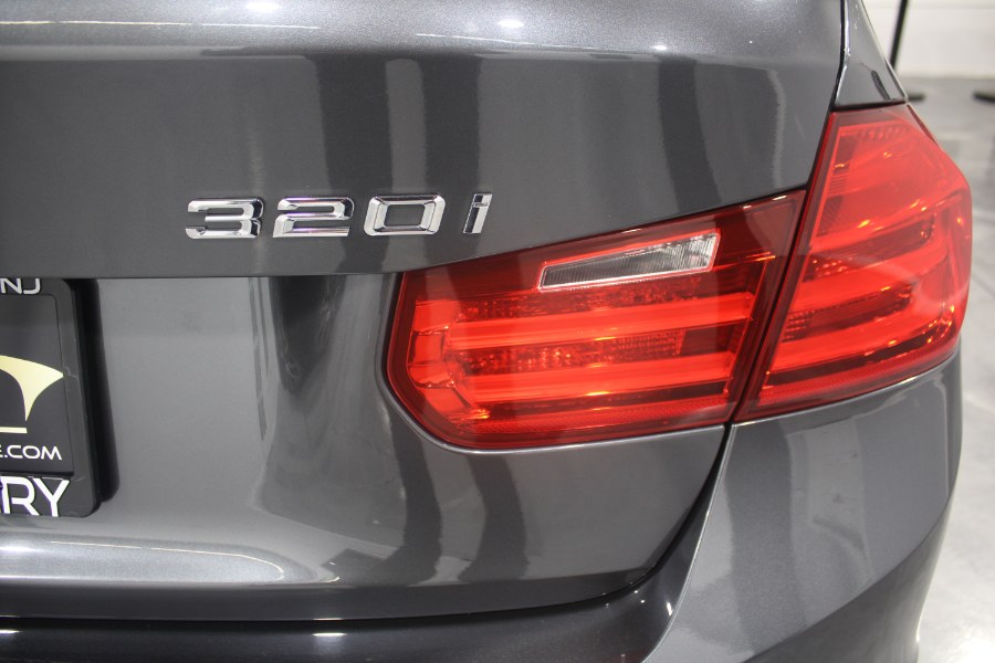 Used BMW 3 Series 4dr Sdn 320i xDrive AWD 2015 | Auto Gallery. Lodi, New Jersey Used BMW 3 Series 4dr Sdn 320i xDrive AWD 2015 | Auto Gallery. Lodi, New Jersey