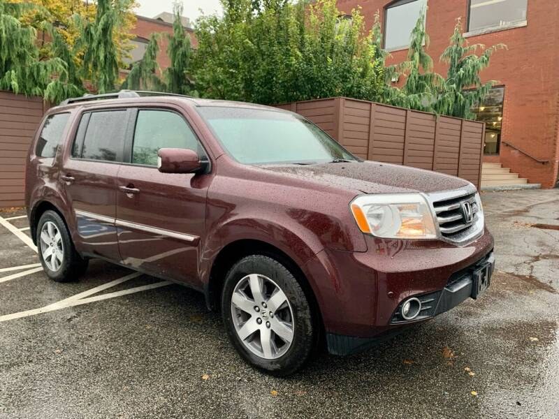 2013 Honda Pilot 4WD 4dr Touring w/RES & Navi, available for sale in Newton, Massachusetts | Cars of Boston. Newton, Massachusetts 2013 Honda Pilot 4WD 4dr Touring w/RES & Navi, available for sale in Newton, Massachusetts | Cars of Boston. Newton, Massachusetts