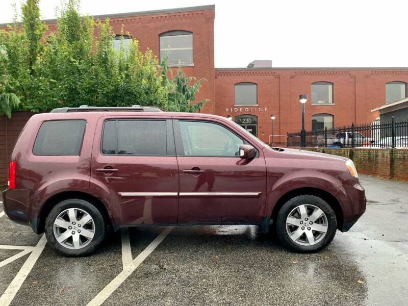 2013 Honda Pilot 4WD 4dr Touring w/RES & Navi, available for sale in Newton, Massachusetts | Cars of Boston. Newton, Massachusetts 2013 Honda Pilot 4WD 4dr Touring w/RES & Navi, available for sale in Newton, Massachusetts | Cars of Boston. Newton, Massachusetts