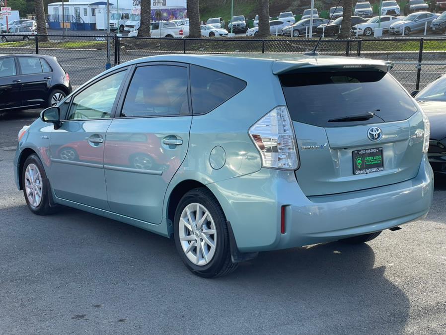 Used Toyota Prius V Three 2013 | Green Light Auto Wholesale. Daly City, California Used Toyota Prius V Three 2013 | Green Light Auto Wholesale. Daly City, California