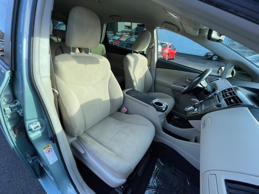 Used Toyota Prius V Three 2013 | Green Light Auto Wholesale. Daly City, California Used Toyota Prius V Three 2013 | Green Light Auto Wholesale. Daly City, California