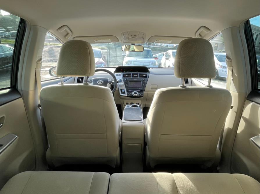 Used Toyota Prius V Three 2013 | Green Light Auto Wholesale. Daly City, California Used Toyota Prius V Three 2013 | Green Light Auto Wholesale. Daly City, California
